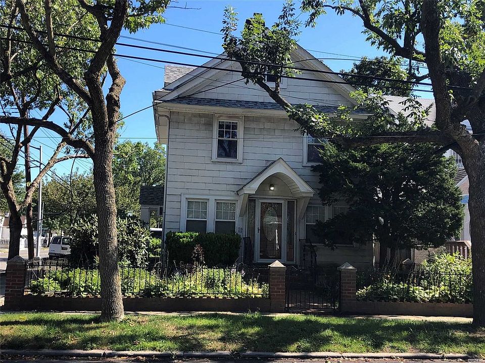 1st image of 10403 209th St