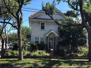 10403 209th St, Queens Village, NY 11429