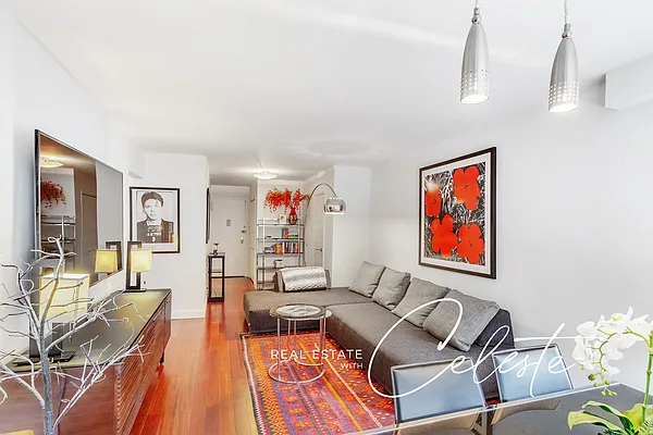 Rented by Sotheby's International Realty | media 26