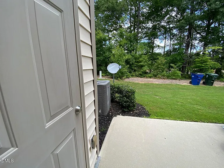 2801 Benevolence Dr — Photo 18