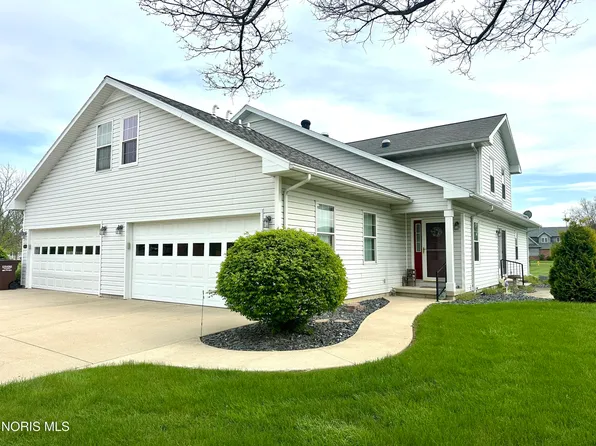 503 Elise Ln, Gibsonburg, OH 43431