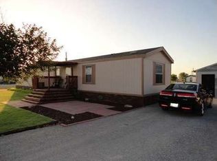 901 5th St, Chattanooga, OK 73528