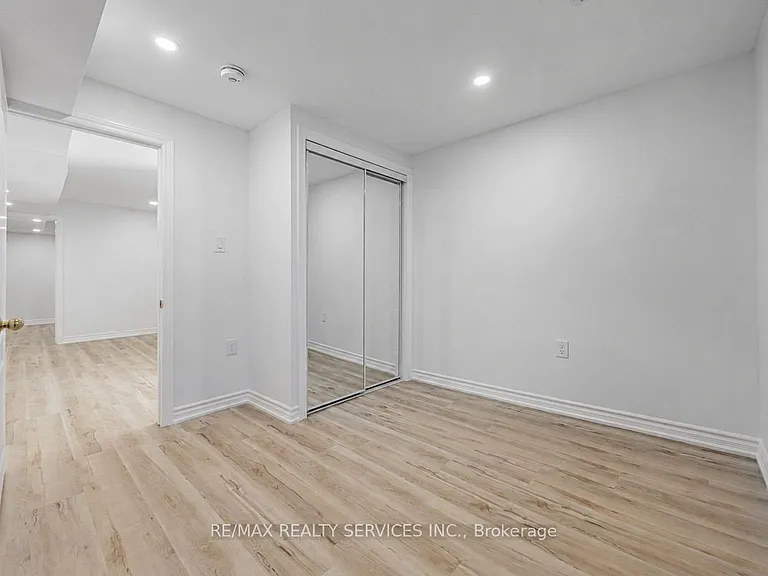 42 Northampton St #BASEMENT — Photo 9