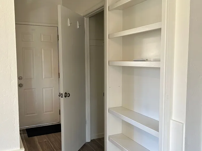 342 San Andreas — Photo 23