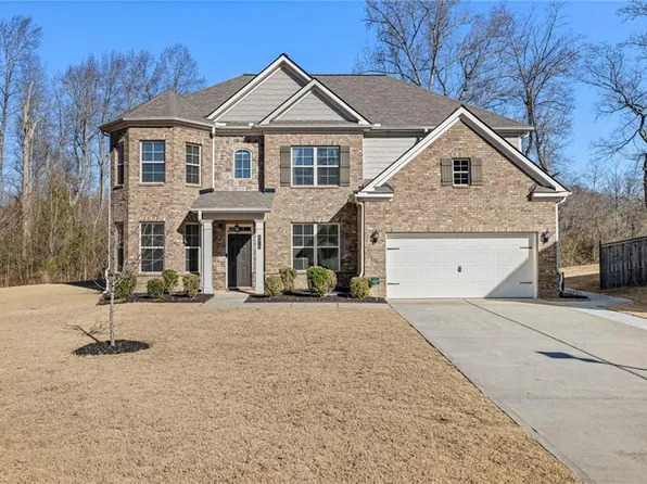 8015 Brewton Creek Dr, Cumming, GA 30028