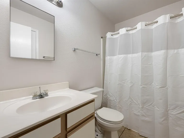 1814 Grassland Dr — Photo 24