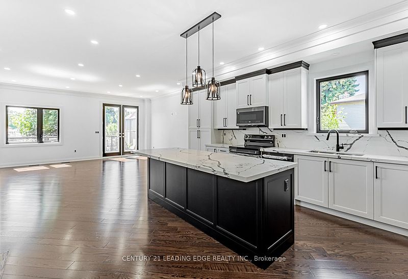 Toronto House for rent - 5 Bedrooms — photo 7