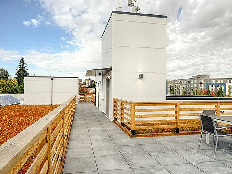 4801 Fauntleroy Apartments — Photo 36