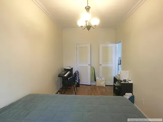 Rented by Sovereign Associates | media 8