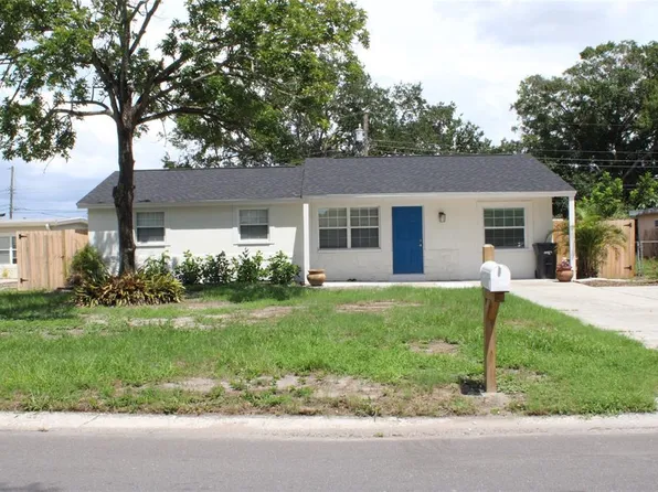 9049 Orchid Dr, Seminole, FL 33777