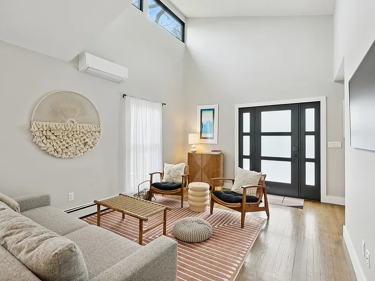 48 Seabright Ave — Photo 7
