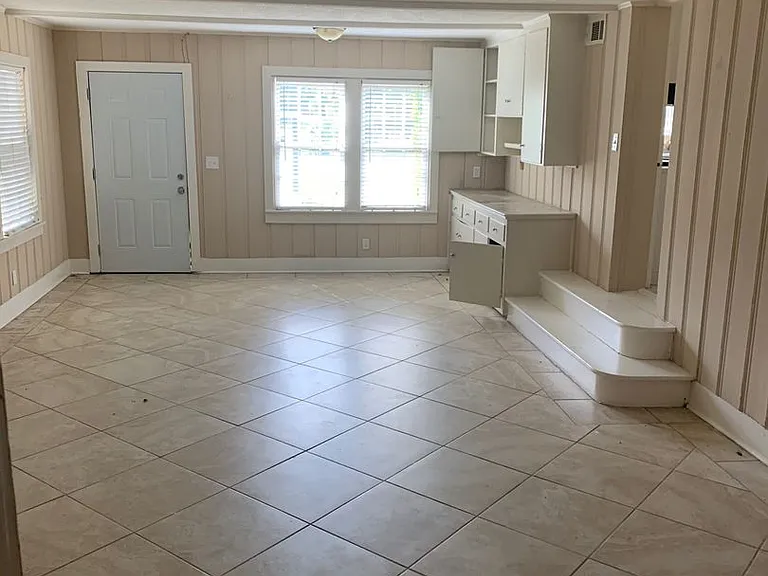 3485 Wellington Rd — Photo 8