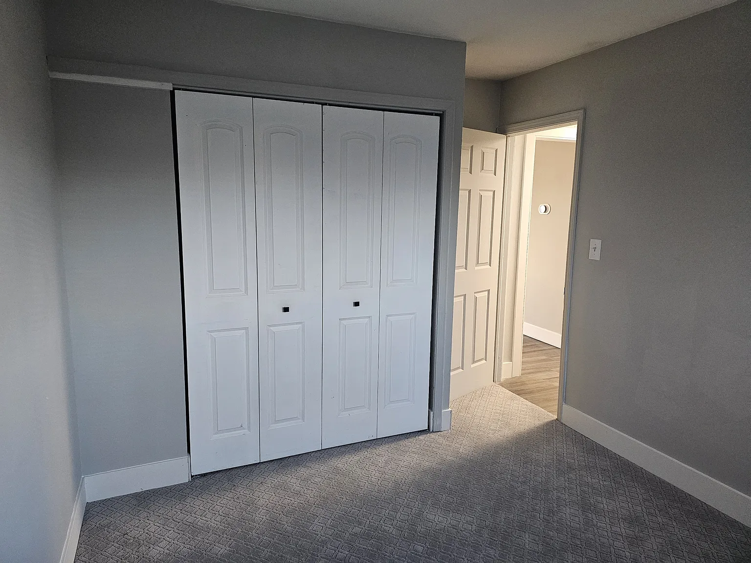 5374 Newport Road, Columbus, OH 43232 - — Photo 2