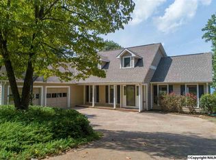 6008 Wyeth Ridge Rd, Guntersville, AL 35976