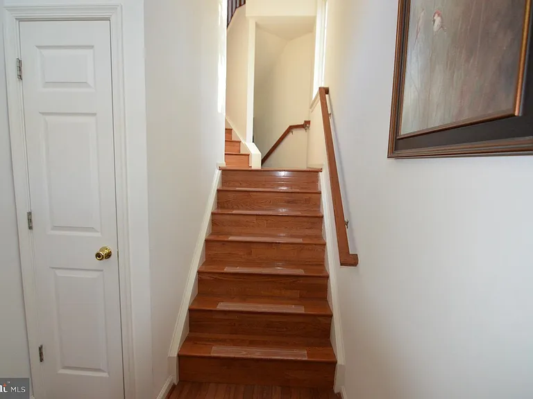 2946 Saxon Flowers Dr — Photo 3
