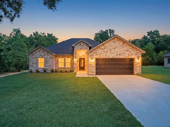 16625 Avery St, Conroe, TX 77302