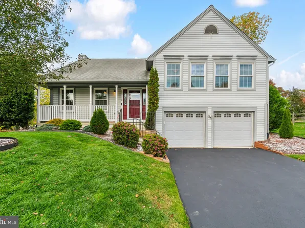 13518 Union Village Cir, Clifton, VA 20124