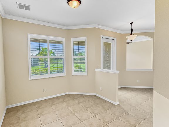 4th image of 13600 Lucera Ct