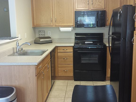 5th image of 3066 Tarpon Dr Unit 201
