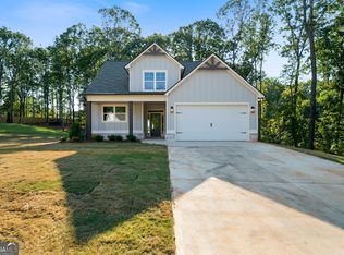 281 Harmony Woods Dr, Dallas, GA 30157