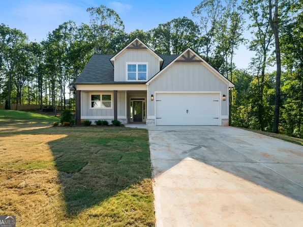 281 Harmony Woods Dr, Dallas, GA 30157