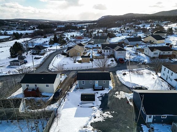 5th image of 14 Badcock's Road