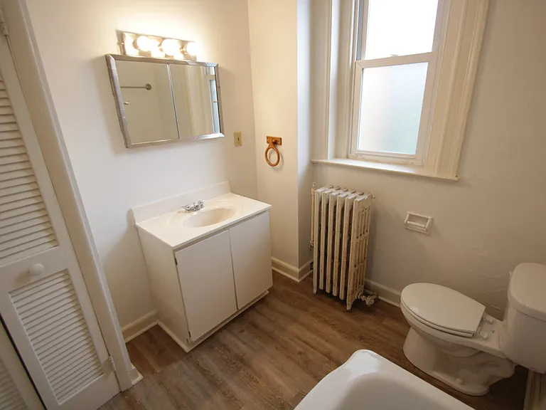 200 Kelly Ave #2 — Photo 17