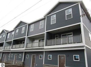 952 Walnut St, Traverse City, MI 49686