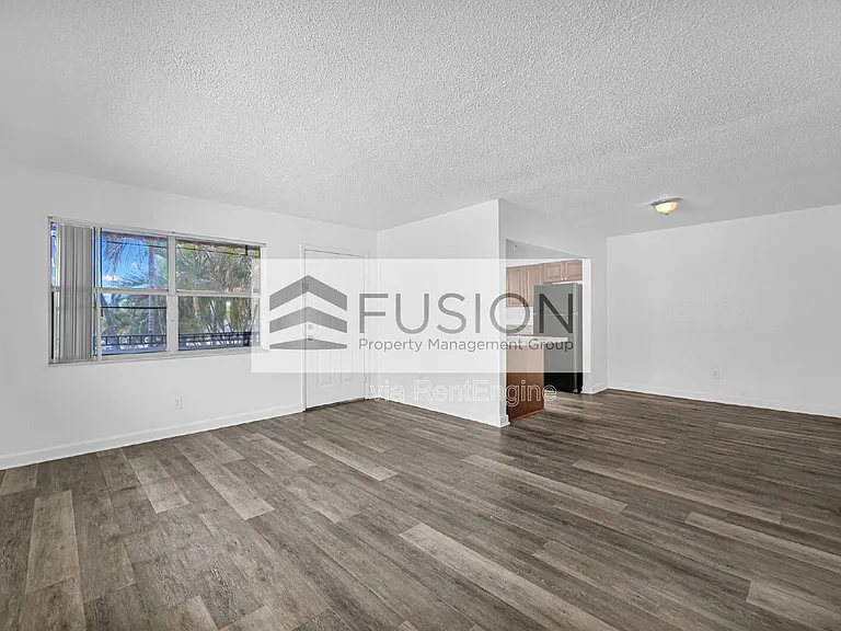 400 NW 65th Ave #220 — Photo 15
