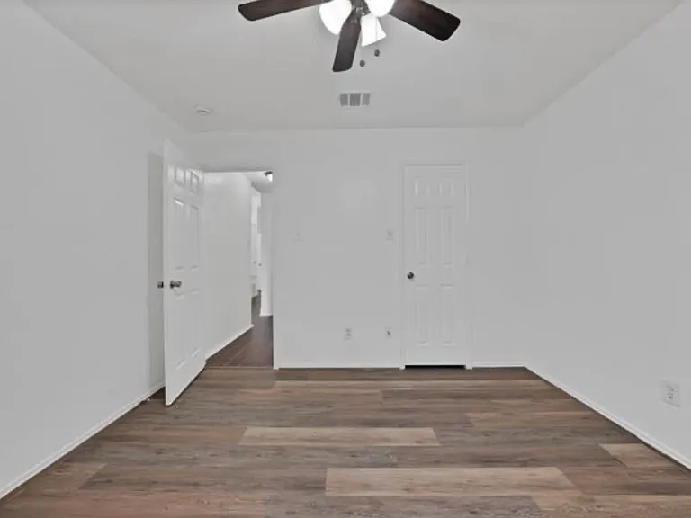 1002 Manassas Dr — Photo 31