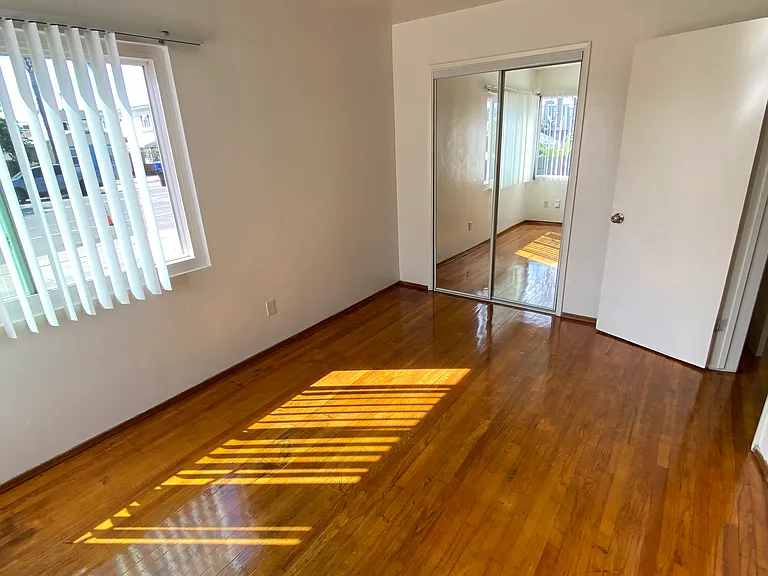 4125-31 Utah St — Photo 3