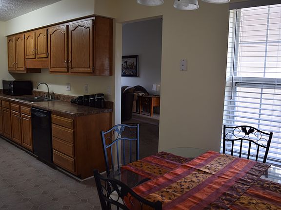 3rd image of 1124 Whitesburg Dr