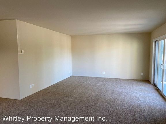 5th image of 1540 Hudson St APT 306