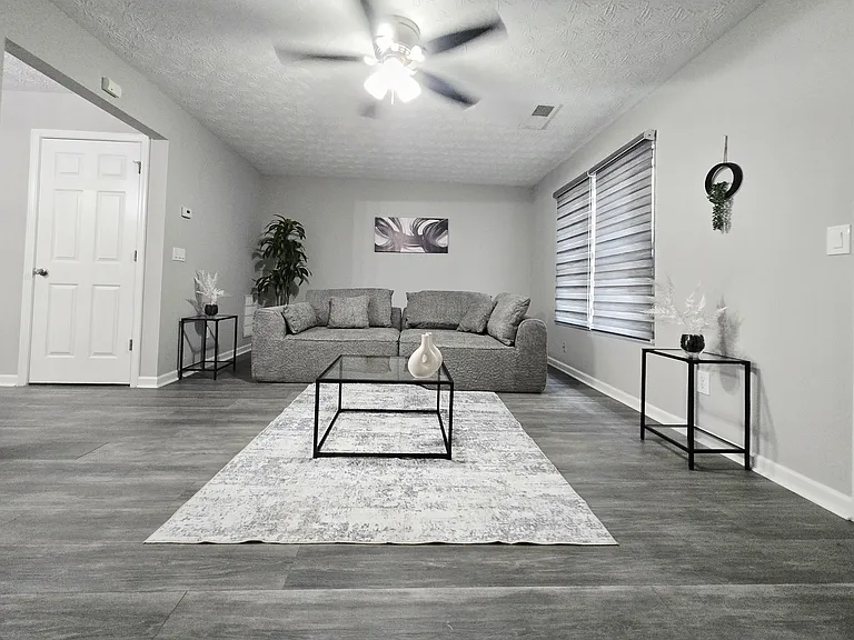 2430 Piering Dr — Photo 20