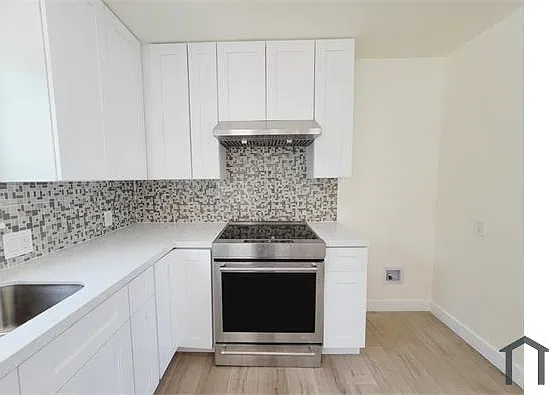 9926 Tangiers Rd — Photo 18