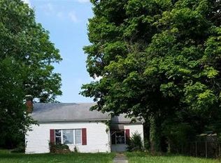 447 S Hill St, Morristown, TN 37813