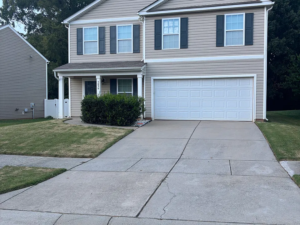 Sanders Farm Ln