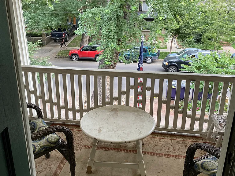1331 N Franklin St #F — Photo 11