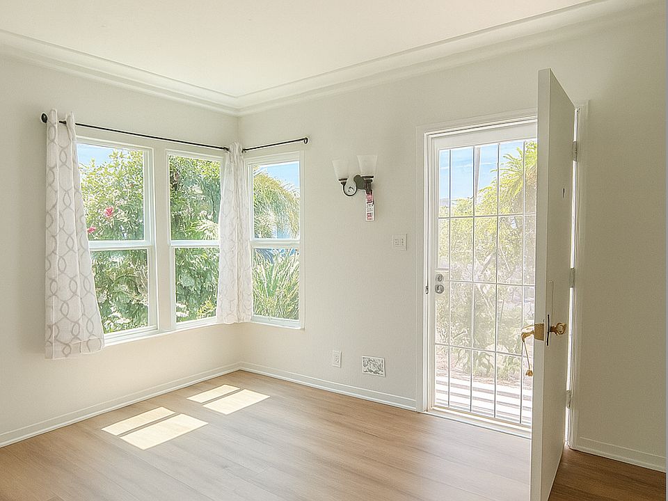 1st image of 2445 20th St #3