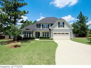 106 Courtyard Cir, Aberdeen, NC 28315