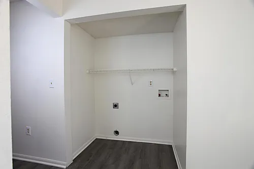 Floor plan 3 bedroom 2 bathroom