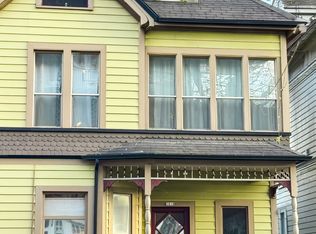 1818 NW Couch St #6, Portland, OR 97209