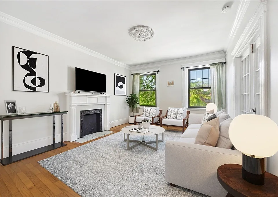 26 Medfield St #4