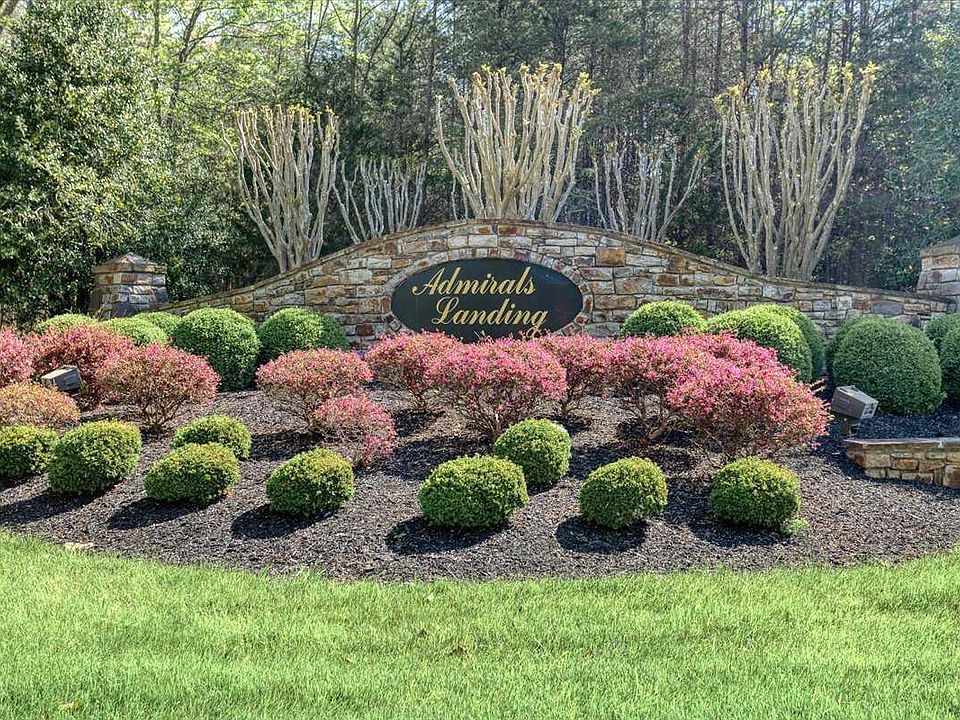 1st image of 40 Lakeside Ln