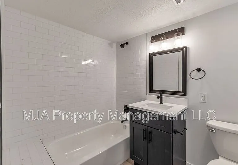 2638-2642 S 800 E #2638-B — Photo 10
