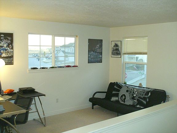 Upstairs Loft Area
