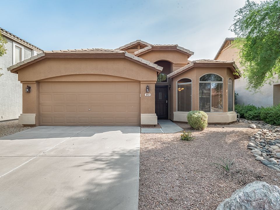 1st image of 813 E Lovegrass Dr