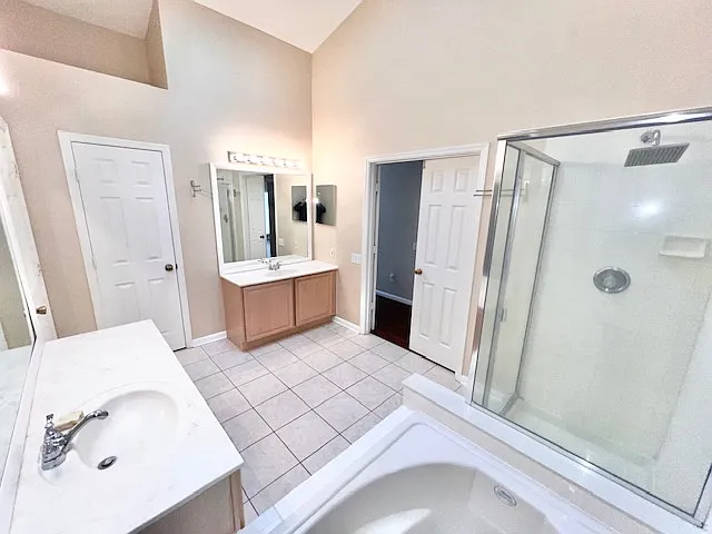 3 bed, 2042 sqft, $2,450 — Photo 2