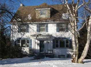 127 Main Entrance Dr, Pittsburgh, PA