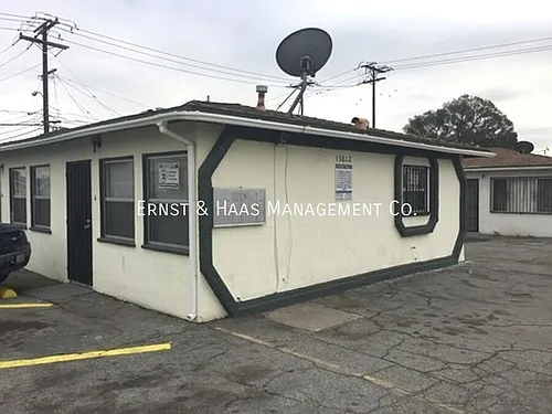 13812 S Avalon Blvd #B Photo 1